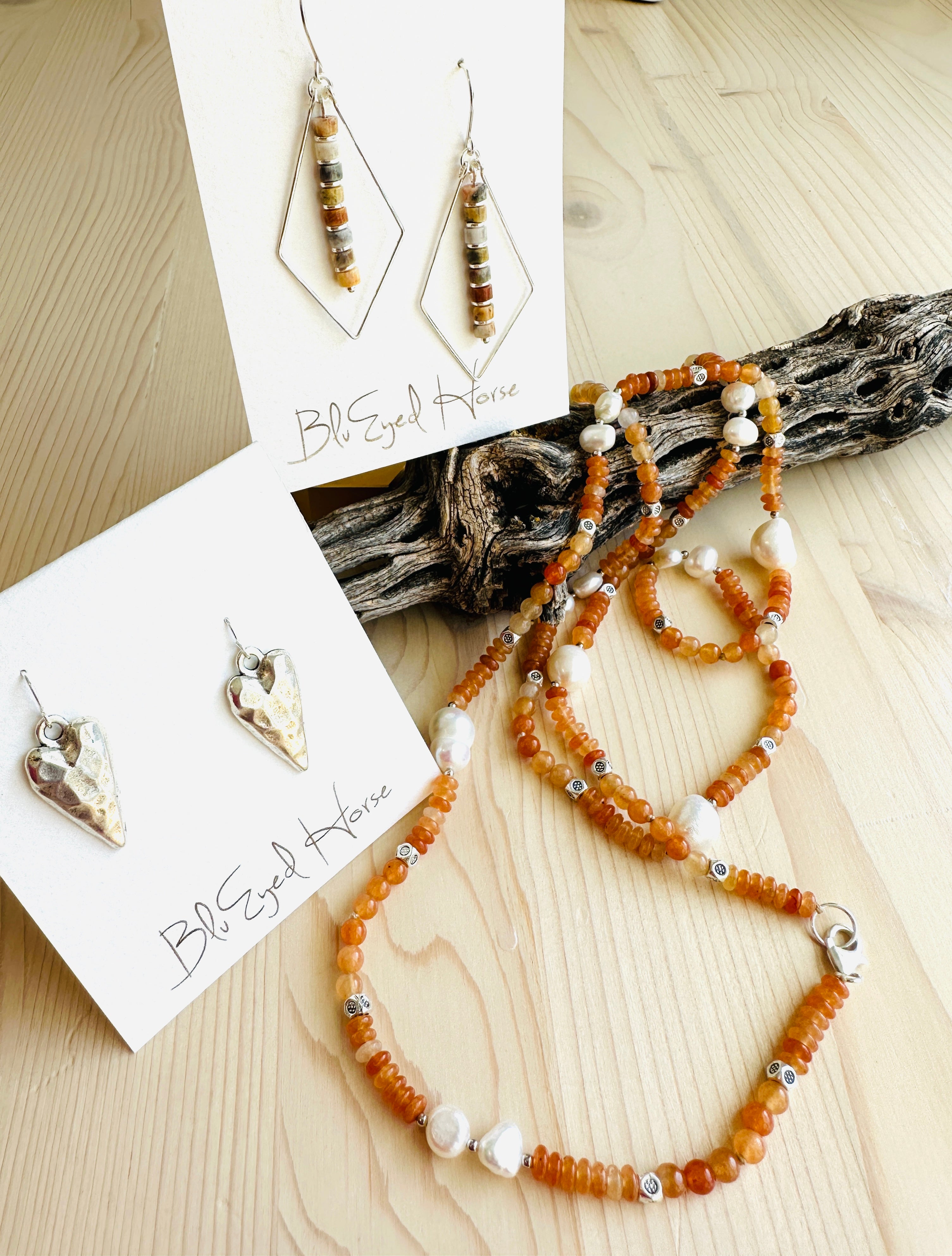 Canyon store amber necklace